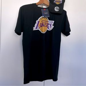 ❌ SOLD ❌ Brand New Lakers Lebron James T-Shirt - size L - NWT